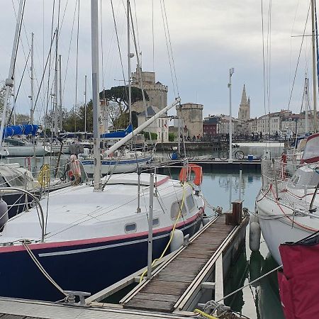 La Rochelle Voilier Hotel A Quai Centre Ville Vieux Port Exterior photo